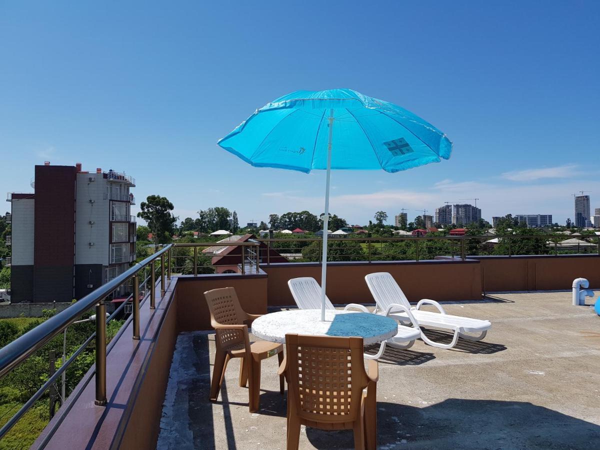 Apartments Nita Батуми Экстерьер фото