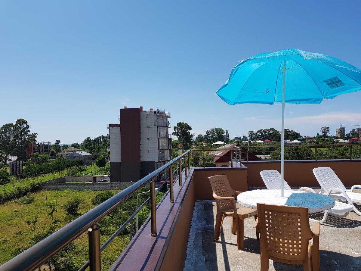 Apartments Nita Батуми Экстерьер фото