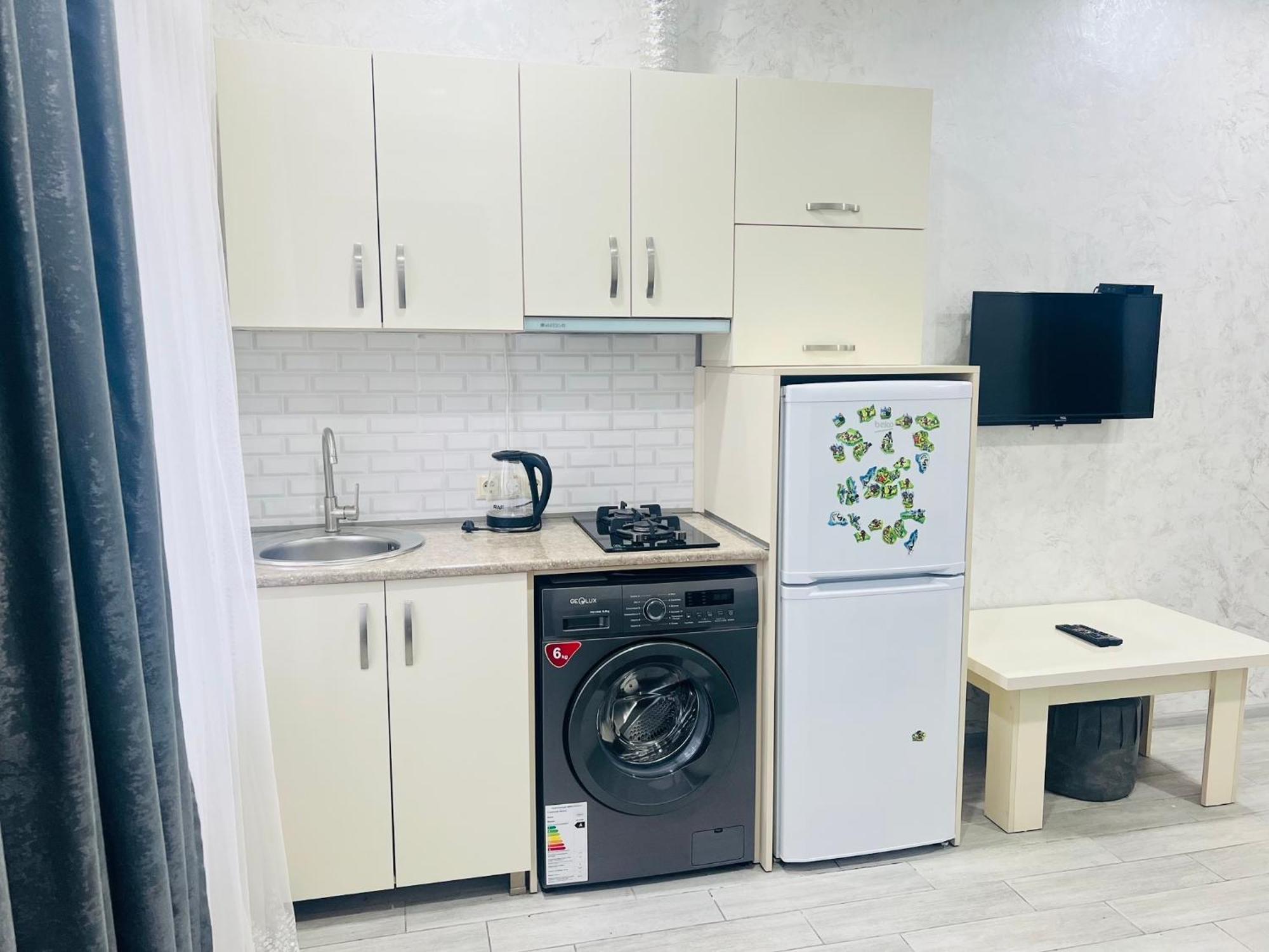 Apartments Nita Батуми Экстерьер фото